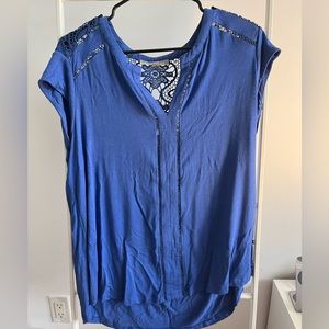 Daniel Rainn crocheted back top